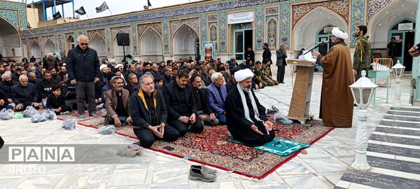 نماز جمعه در شهرستان کاشمر 