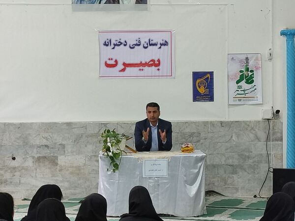 برگزاری جلسه آموزشی پیشگیری از آسیب‌های اجتماعی