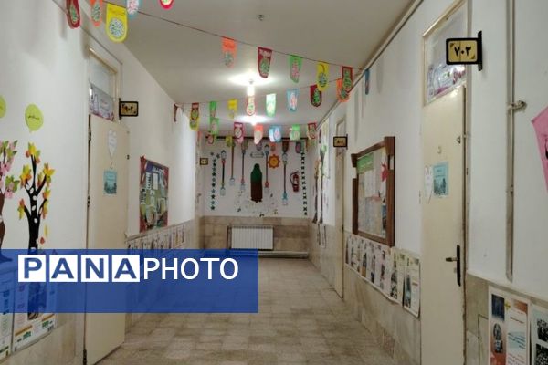 آماده سازی آموزشگاه شهید مجید دهنوی به مناسبت دهه فجر و نیمه شعبان