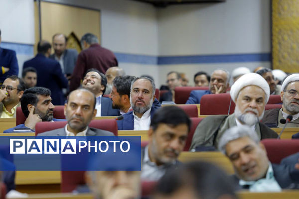 جلسه شورای اداری استان قم با حضور رئیس جمهوری