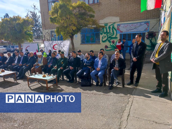 اجرای مانور زلزله در دبیرستان شهید مطهری شهر دستجرد قم