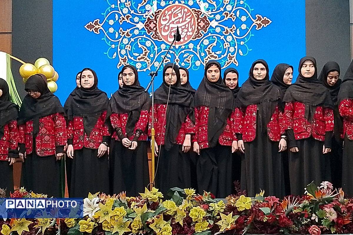 حضور مسئولان و فرهنگیان اداره کل آموزش و پرورش شهرستان‌های تهران در جشن ولادت حضرت مهدی(عج)