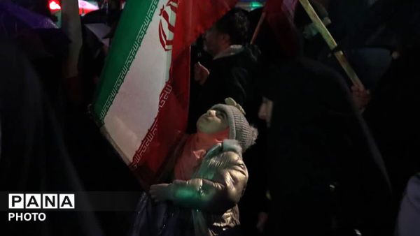 تجمع عظیم مردم کرج در خونخواهی امام شهید امت