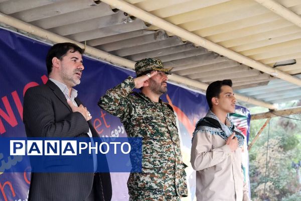 برگزاری افتتاحیه طرح ولایت پویندگان پسر در اردوگاه شهید بهشتی اصفهان