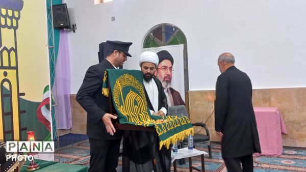 مسجد سلمان فارسی میزبان خادمان حرم رضوی در دهه کرامت