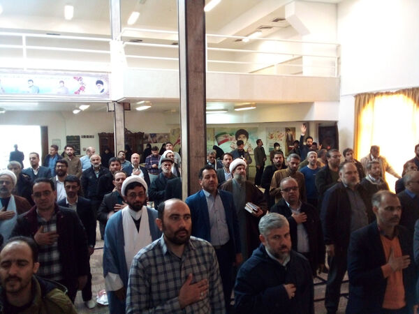 دورهمی مربیان تربیتی مدارس قم در اردوگاه دانش آموزی ملاصدرا