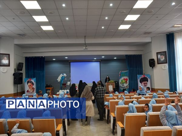  مراسم هفته سلامت در دبستان آرمینه مصلی نژاد ناحیه ۶ مشهد