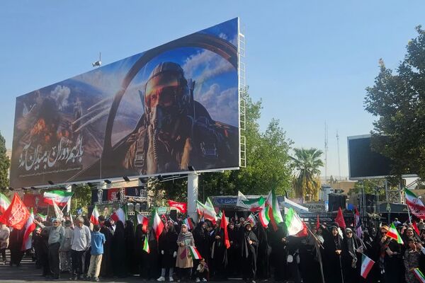 راهپیمایی جان‌فدایان ایران در شیراز - 1