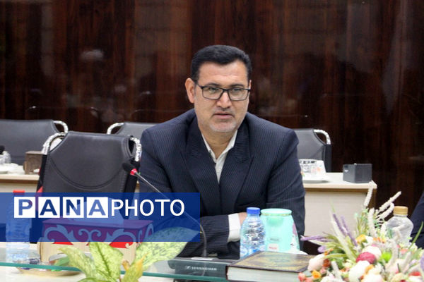 نشست ستاد استانی انتخابات دوازدهمین دوره مجلس دانش‌آموزی استان بوشهر