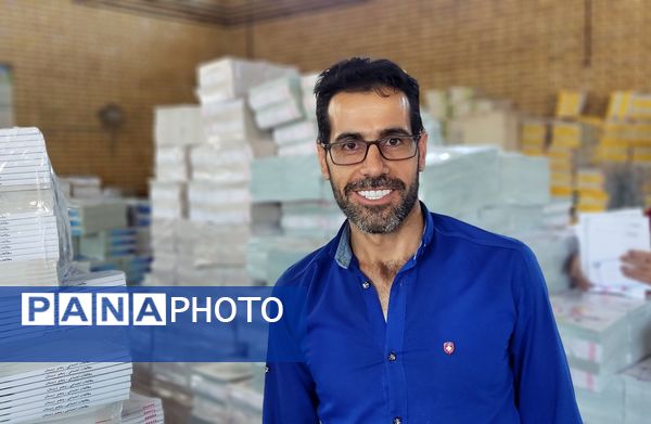 توزیع و تحویل کتاب‌های درسی به مدارس شهرستان ملارد