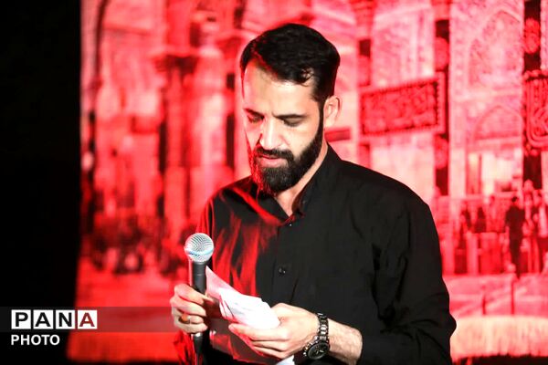 حضور در هیئت؛ تجربه‌ای از همدلی و معنویت در شب‌های عزاداری