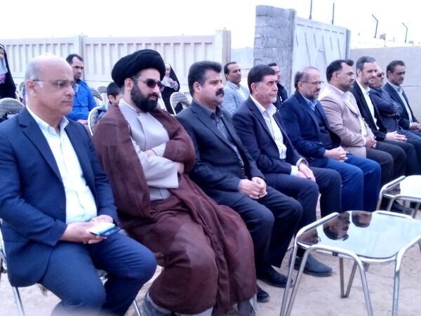 پویش مردمی درخت یادگار در یزد 