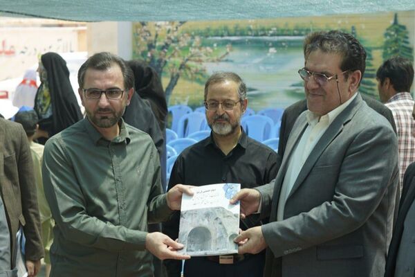 بازدید قائم‌مقام سازمان دانش‌آموزی وزارت از مواکب دانش‌آموزی کرمانشاه در مسیر خدمت‌رسانی اربعین