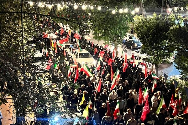 حضور باشکوه مردم کرج درصد و چهل و یکمین شب از تجمعات مردمی