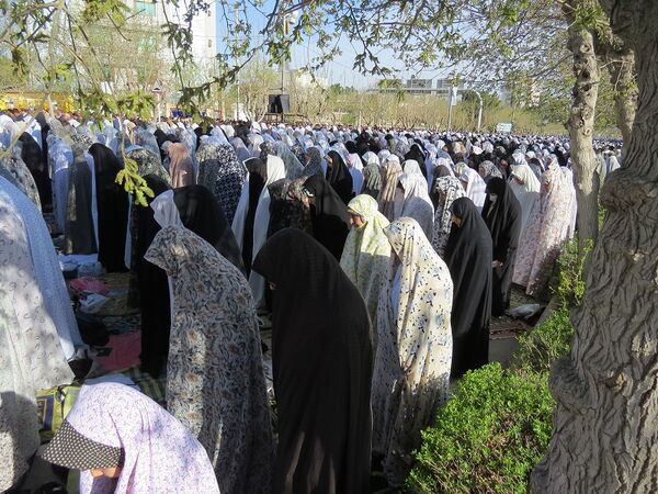 اقامه نماز عید فطر در شهرستان بجنورد 

