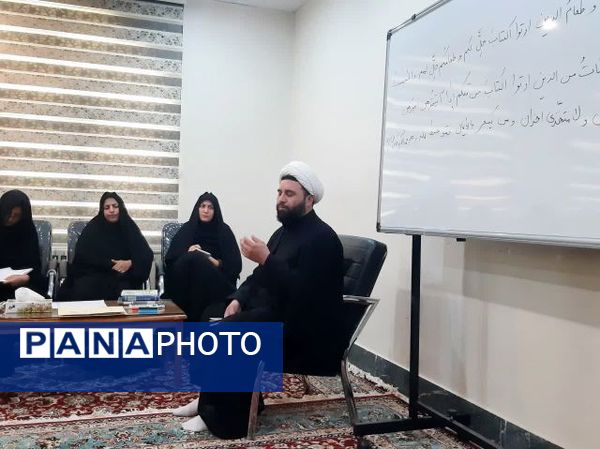 برگزاری کارگاه آموزشی تفسیر قرآن کریم