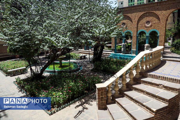 خانه موزه مقدم