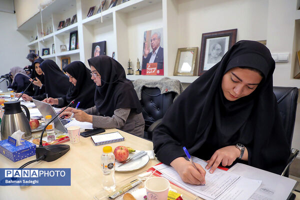  داوری و انتخاب آثار مرحله نهایی رویداد «فصلی از رویش جوانه‌ها»