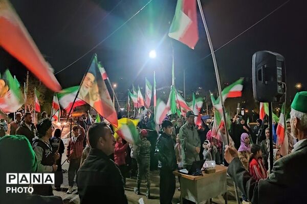 مقاومت در خیابان‌های شهر بار ادامه دارد
