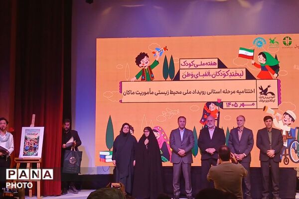 تجلیل از برگزیدگان پویش قصه‌نویسی ماکان نصیری