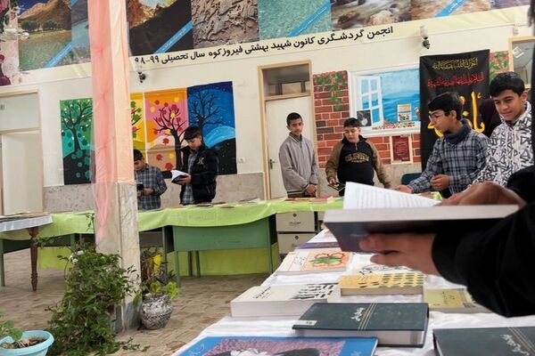 هفته کتاب با سه رویداد فرهنگی در شهرستان فیروزکوه کلید خورد