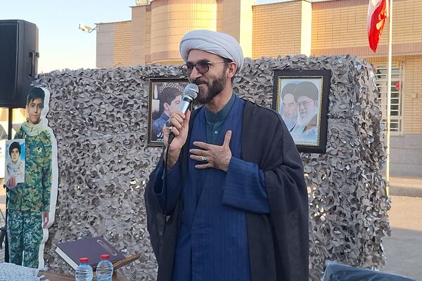 ایین بزرگداشت دانش‌آموز شهید حمله تروریستی شاهچراغ(ع)