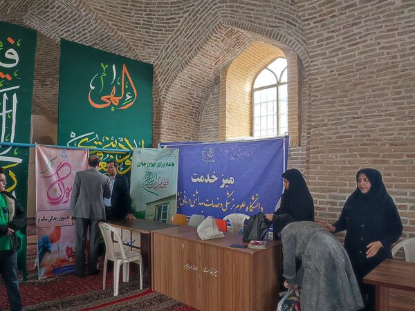 میز خدمت هفته دوم بهمن ماه در نیشابور 