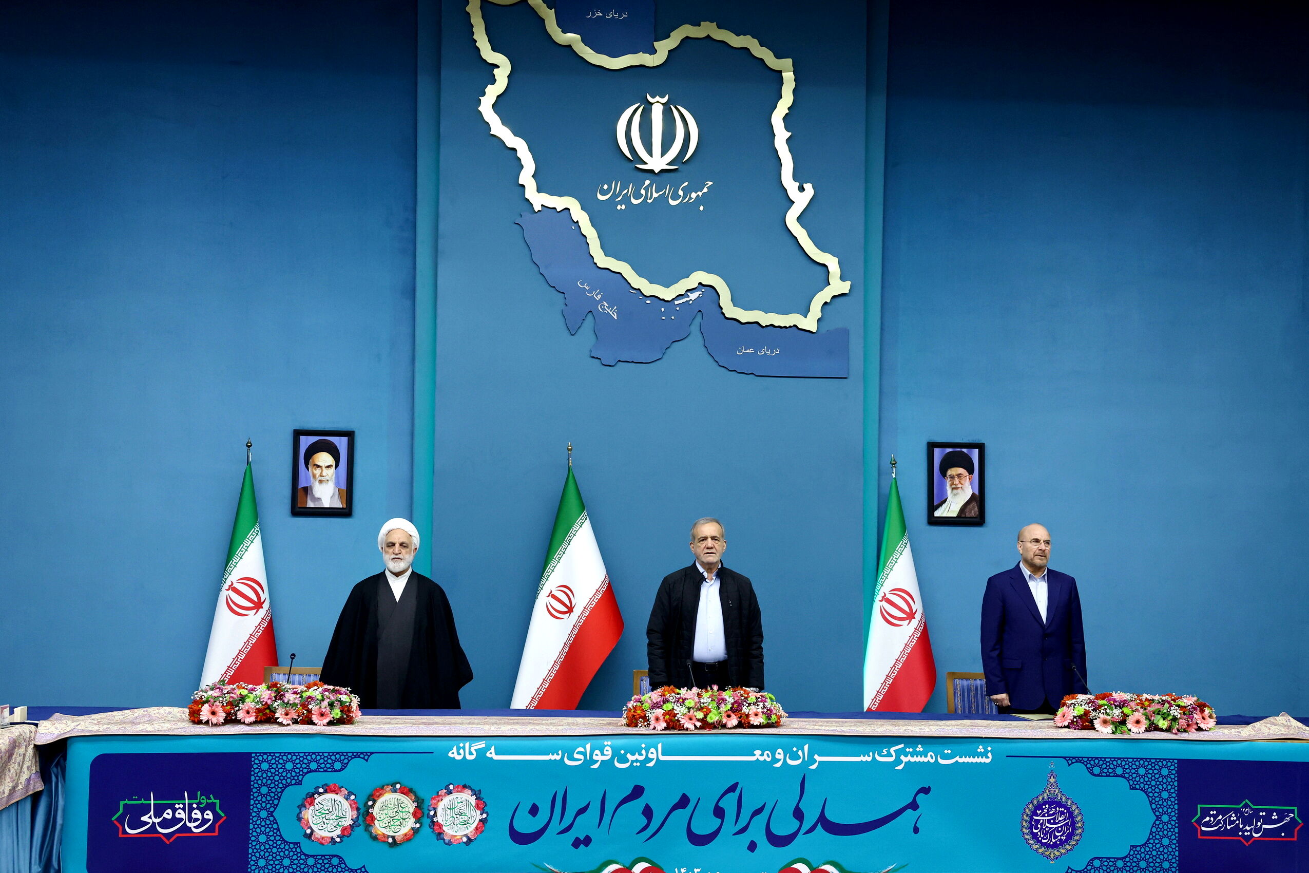  برای مقابله با دشمنان راهی جز حفظ همبستگی داخلی نداریم