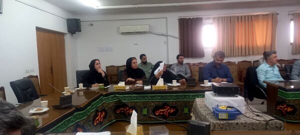 تقدیر از دانش‌آموز خبرنگار پانا در جویبار 