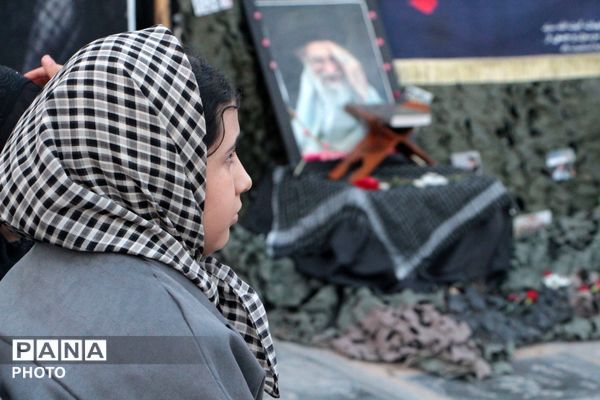 آیین گرامیداشت «با این ستاره‌ها» در اسلامشهر