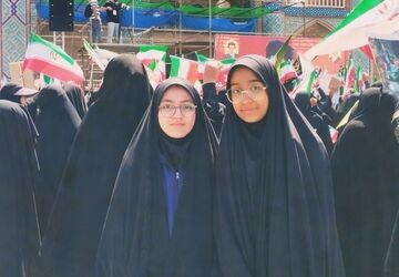 گام‌های استوار بانوان یزدی در حسینیه میرچخماق یزد