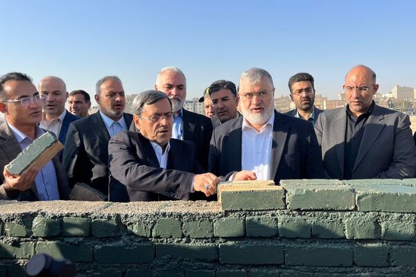 سفر یک‌روزه استاندار تهران به شهرستان بهارستان