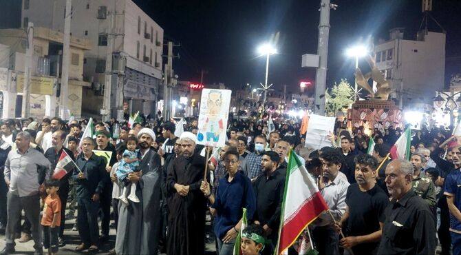  بیعت فرهنگیان و دانش‌آموزان با رهبر انقلاب اسلامی
