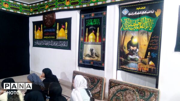 مراسم عزاداری دختران نوجوان در هیئت بنات الزهرا نظرآباد