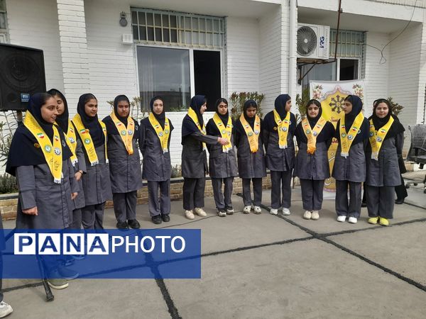 فرزانگان کوهدشت؛ روایت نخبگان از انقلاب در قاب «یاوران انقلاب »