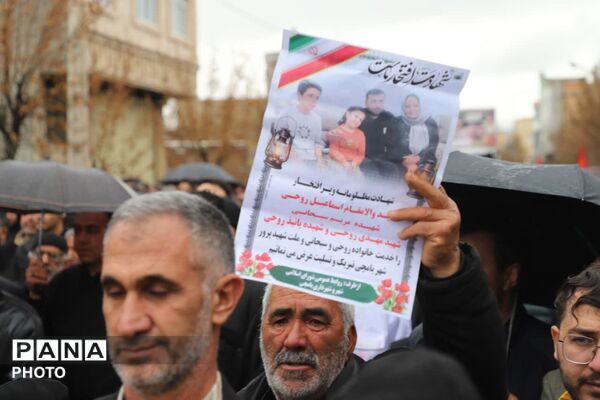 تشییع با شکوه چهار شهید وطن از دیار مرند با حضور مدیرکل آموزش و پرورش آذربایجان شرقی 
