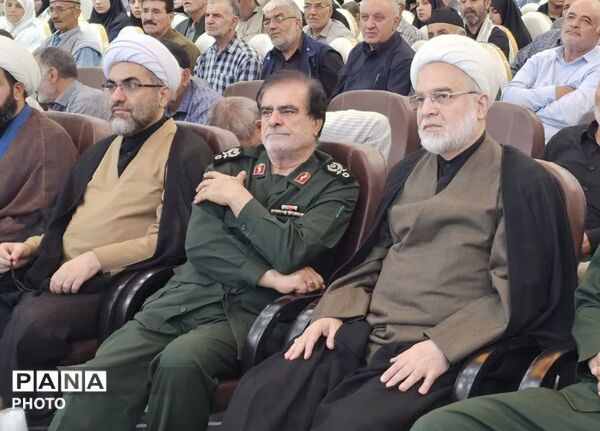 شعله‌های عشق و فداکاری؛ دومین اجلاسیه شهدای شهرستان دهگلان