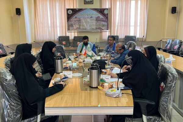  نشست تخصصی کارشناسان نواحی ۶گانه سازمان دانش‌آموزی استان اصفهان
