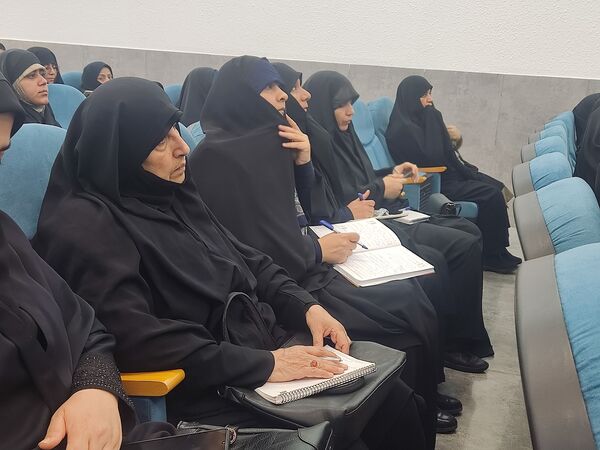 روایت مهدویت فرهنگیان بوشهر در روزهای دهه فجر