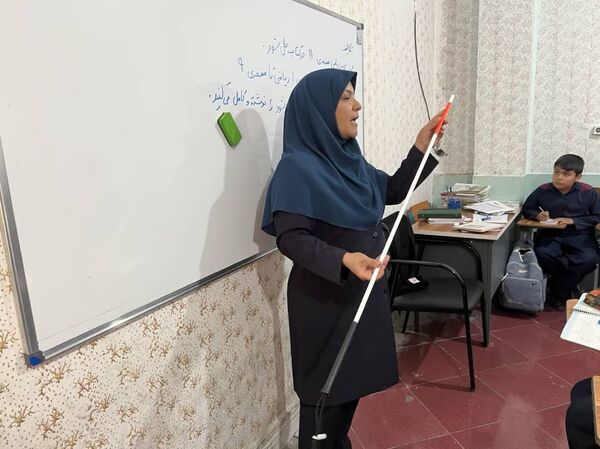 گرامیداشت روز جهانی نابینایان در آموزشگاه شهید محمد منتظر قائم خاتم