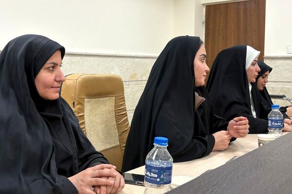 دیدار صمیمانه همکاران پرورشی اداره آموزش‌وپرورش شهرستان اسلامشهر با فرمانده بسیج فرهنگیان تهران