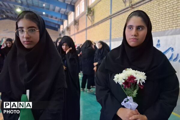 طنین بازگشایی مدارس با عطر مهر و یاد شهدا در باشت