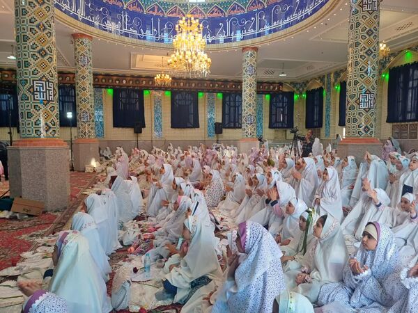جشن تکلیف و آغاز بندگی و عبودیت، دختران زرقانی 
