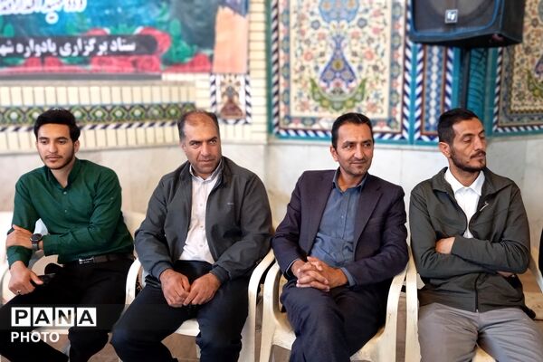 آغاز مسیر نور؛ قاب‌هایی از جشن تکلیف دختران شهرستان بن