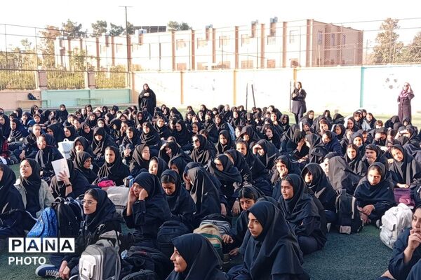 هفته سلامت با طعم نشاط و موسیقی در مدرسه شادروان ملوک زندی