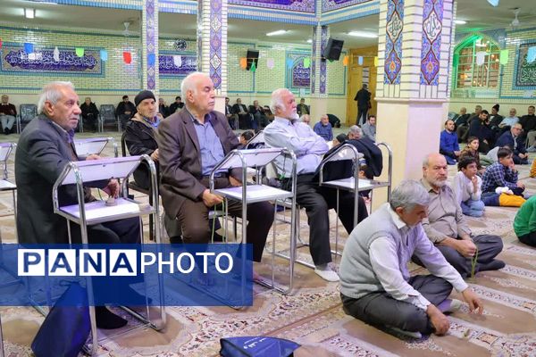 مسجد بقیه‌الله‌الاعظم (عج) غرق در شادی و انتظار