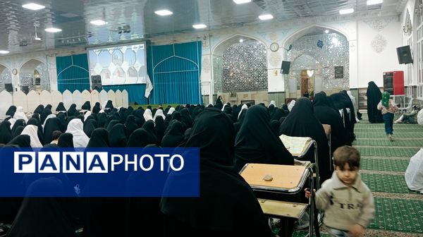 حضور پر شور مردم در نماز جماعت