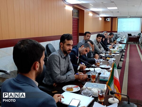 جلسه هم اندیشی قطب شهید مدرس(ره)