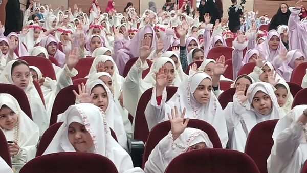 پرواز فرشته های ملاردی در جشن تکلیف معنوی 