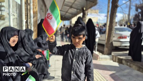 برگزاری مراسم بیعت با سید مجتبی خامنه‌ای در شهرستان فارسان 